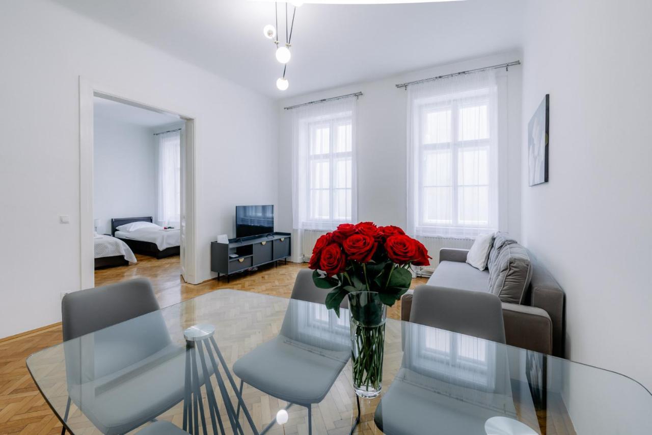 Stylish Vienna Apartment Экстерьер фото